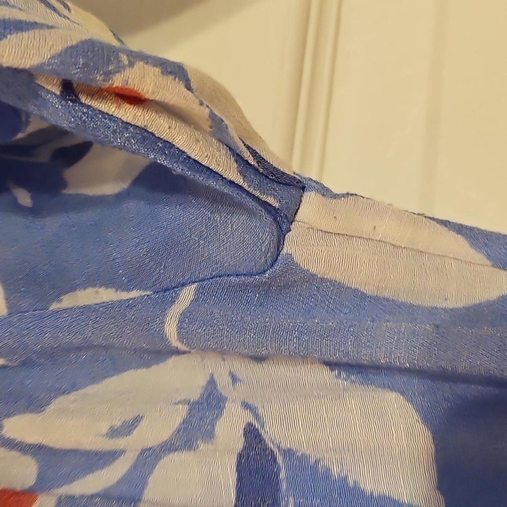 Zac & Rachel Floral Women's Top - Picture 8 of 10